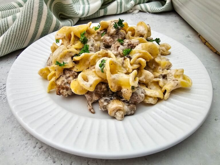 Cozy Beef Stroganoff Casserole