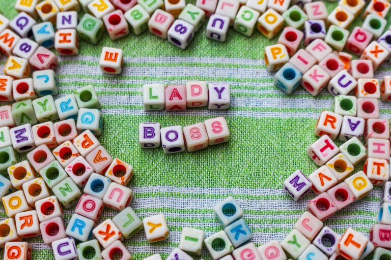 75 Inspiring Lady Boss Quotes to Motivate You